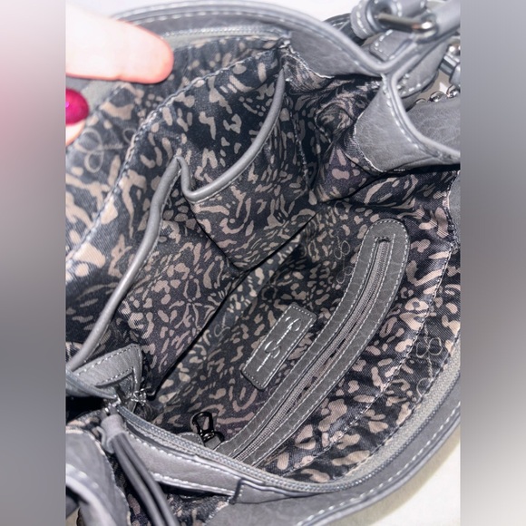 Jessica Simpson charcoal gray purse/shoulder bag, EUC - Picture 11 of 16